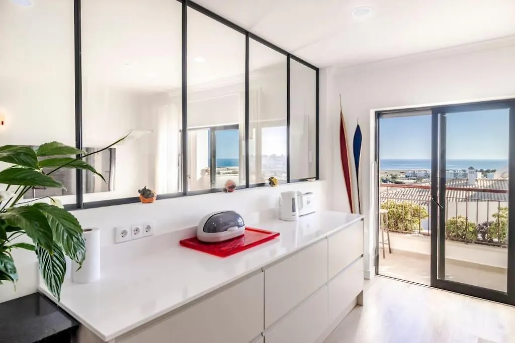 Alba-Mar Sea View Penthouse Apartment Lagos